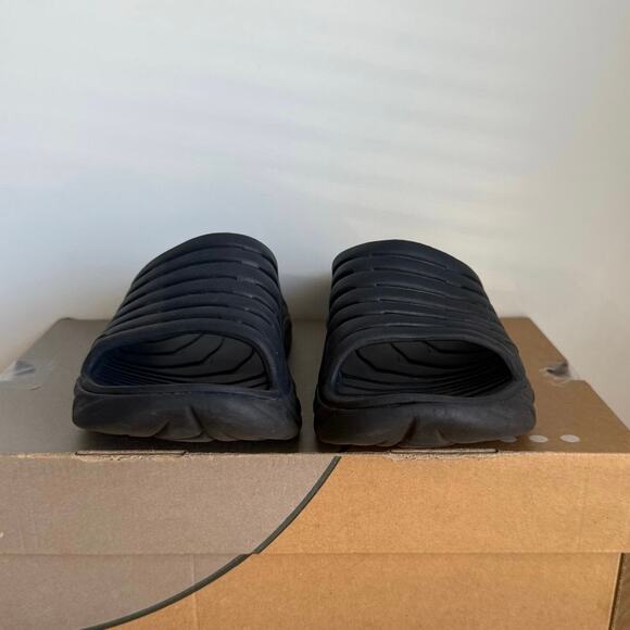 Hoka One One Ora Recovery Slide Women Black Sandals - SZ 8 - Picture 7 of 10